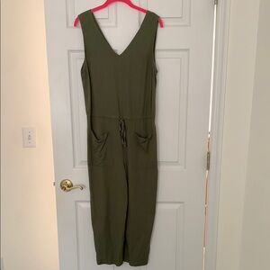 Olive Green Sleeveless Jumpsuit